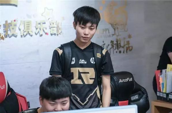 展带来信心 展带来信心